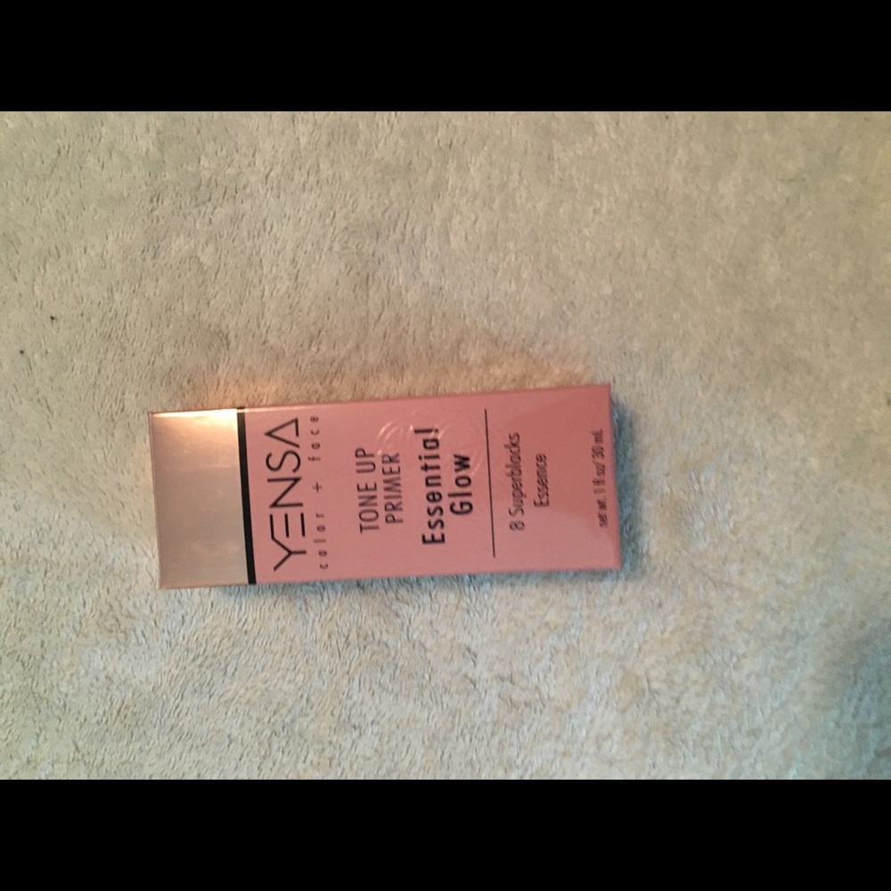Yenza tone up primer